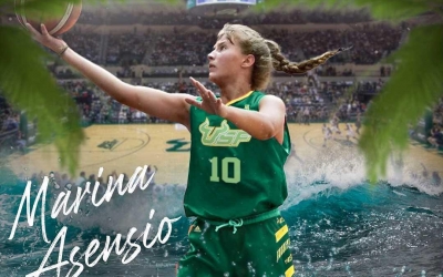 Foto de l'anunci del compromís | committedgraphix